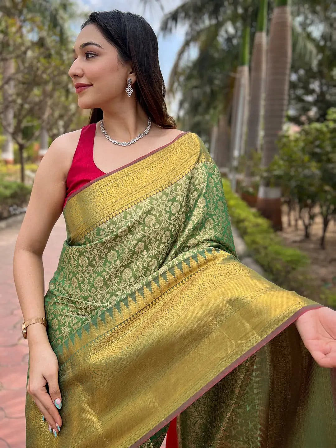 Pista Colour One Gram Gold Tissue Saree With Jacquard Woven Work