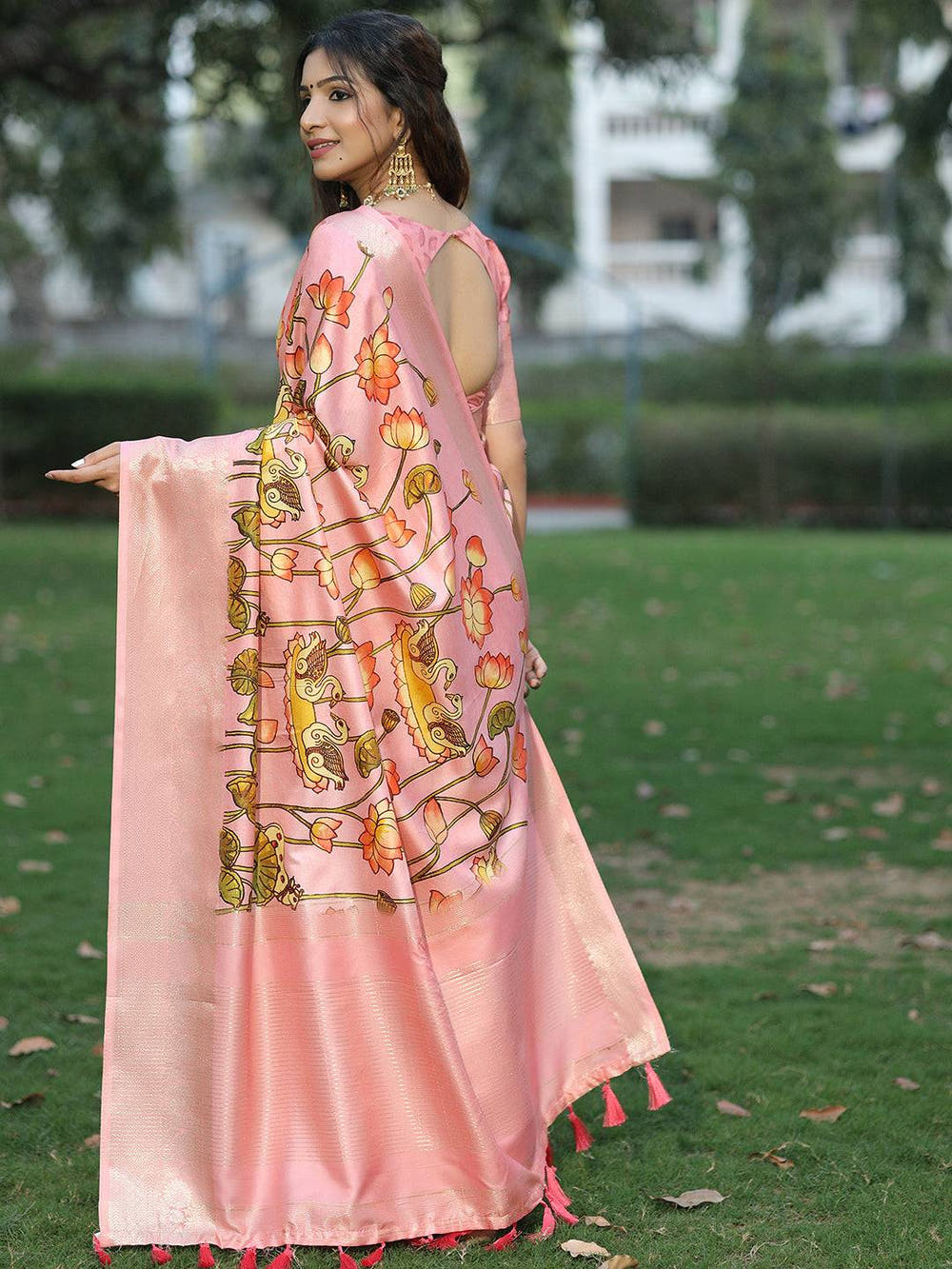 Pink Pure Viscose Dola Silk Saree With Pichwai And Mughal Print - Luxe