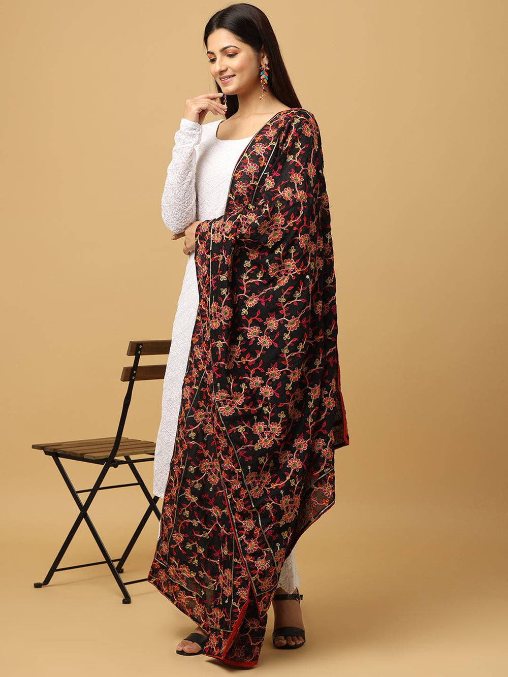 Black Multicolour Floral Jaal Pashmina Dupatta