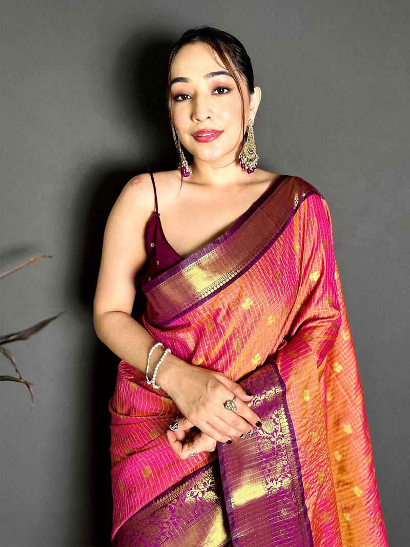 Heritage Self Gold Zari Chex Chitpallu Saree