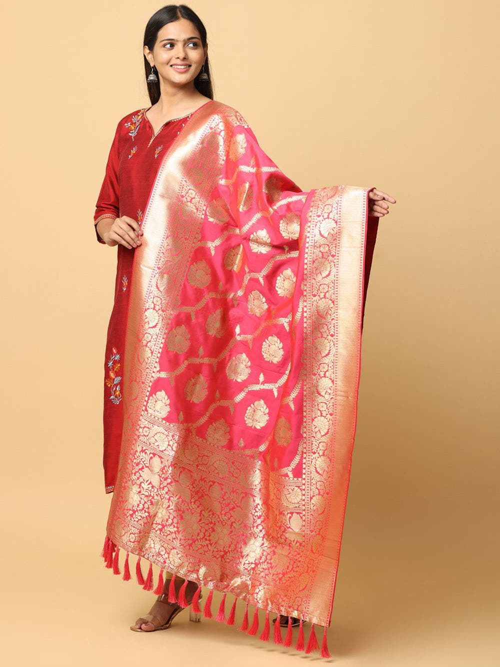 Gajari Silk Blend Woven Design Dupatta