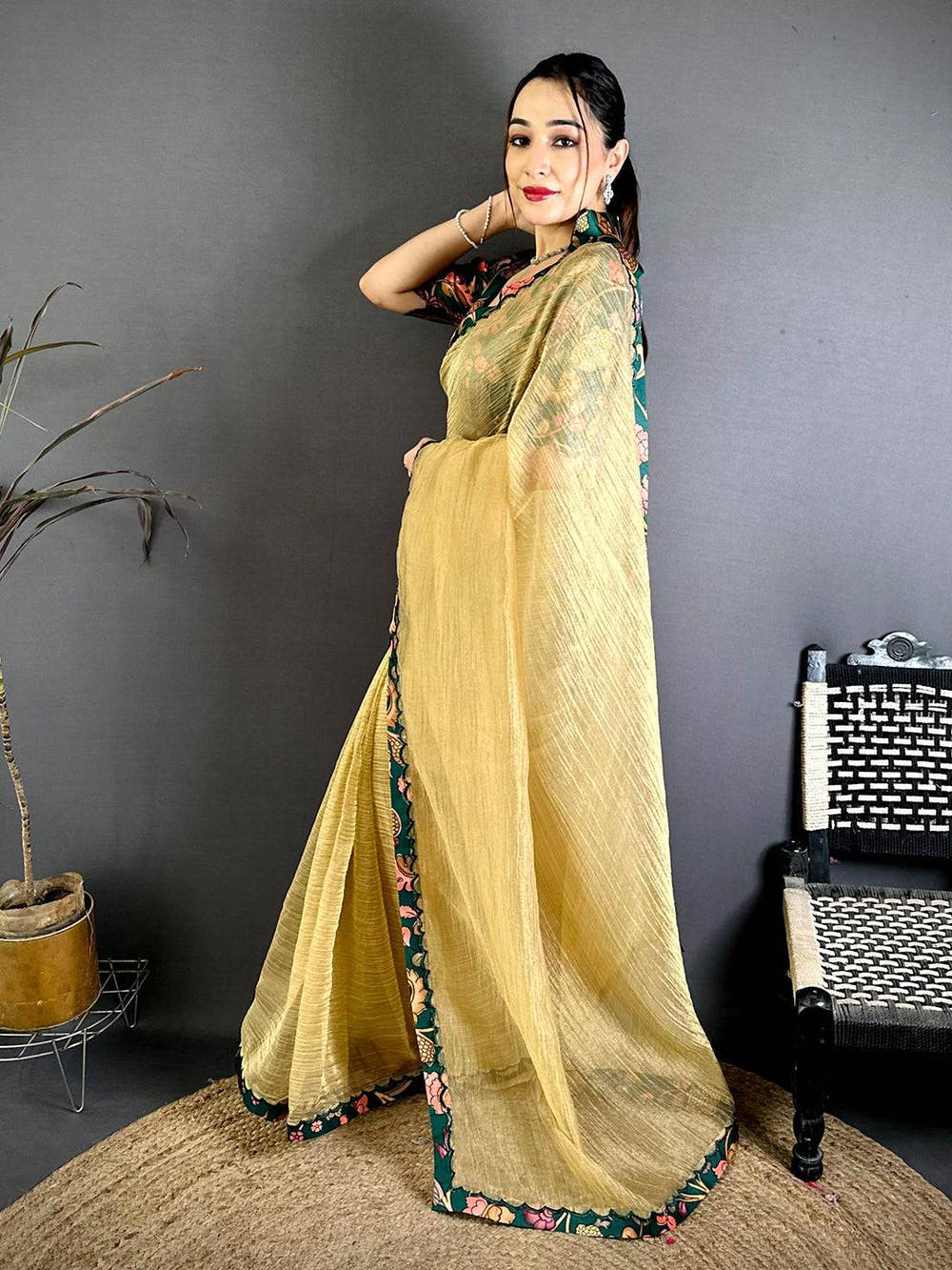 Opulent Contrast Printed Blouse Silk Saree