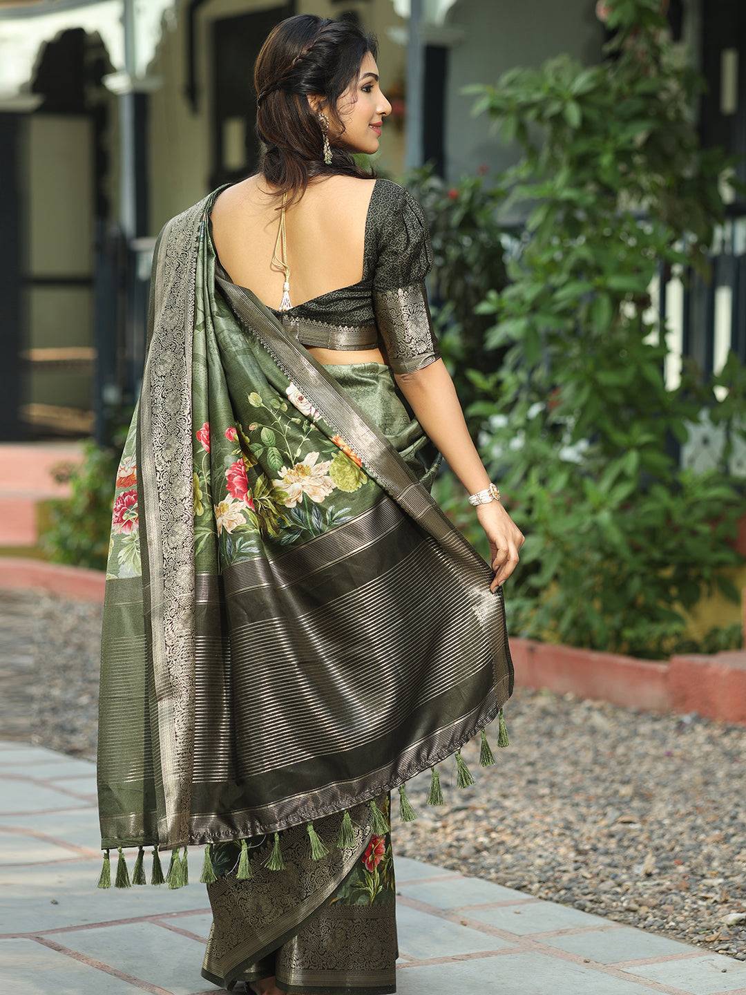 Dark Green Colour Pure Viscose Dola Silk Floral Print Saree - Luxe