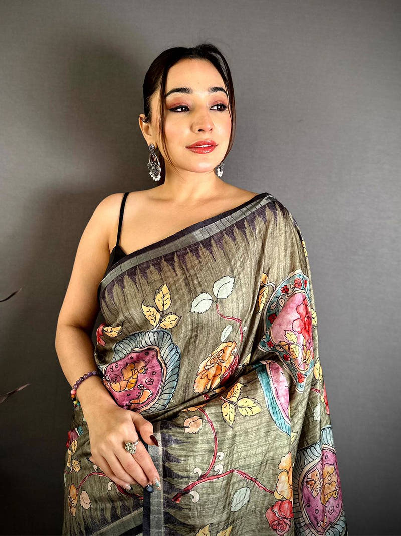 Radiant Pochampally Art Pallu Tussar Saree