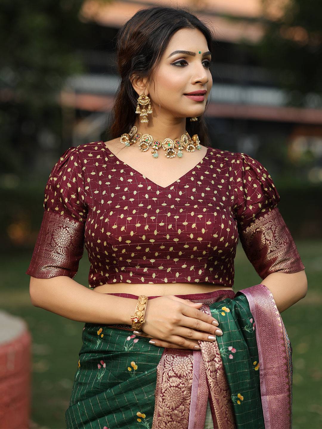Bottle Green Colour Pure Viscose Dola Silk Saree With Mughal Motifs - Luxe