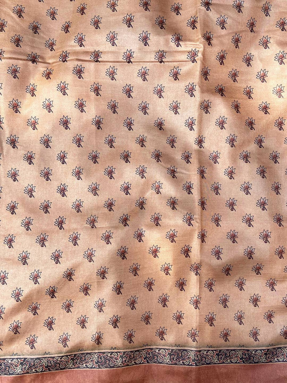 Stylish Tussar Silk Saree With Flower Kalamkari & Chex Motifs
