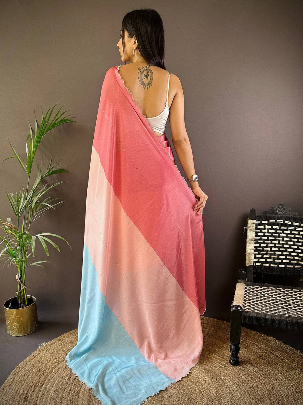 Aura Stone Cut Work Border Saree