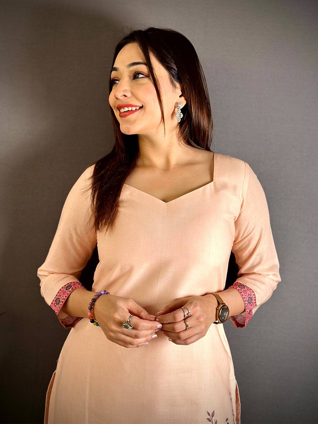 Pichwai  Diamond  Neck   Kurti