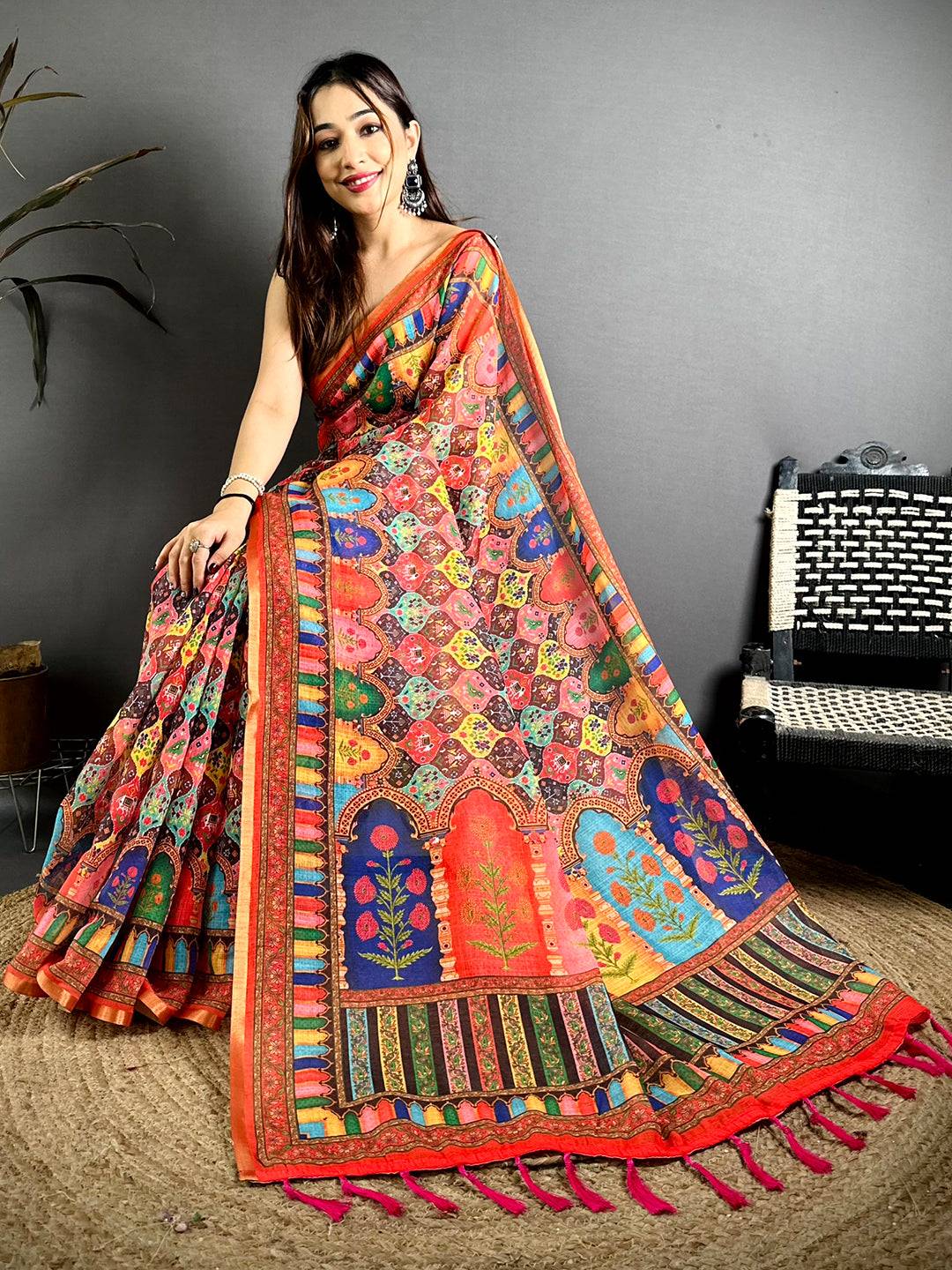 Celebrity Elegance Printed Linen Saree