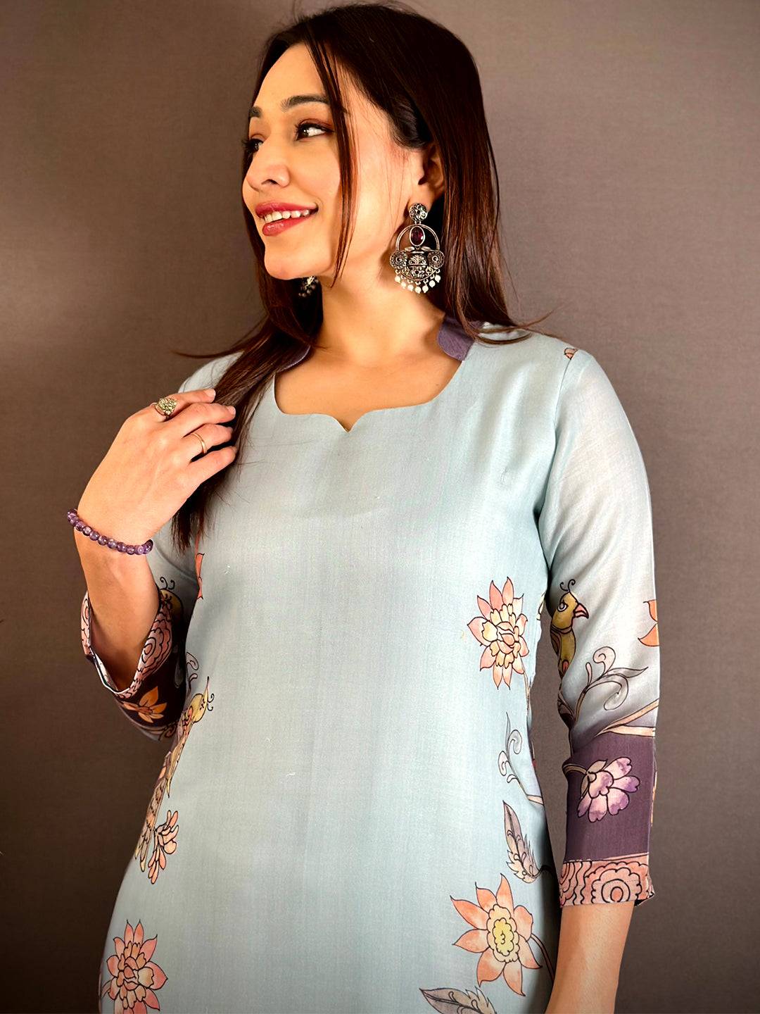 Classic  Half  Collar  Mul  Kurti