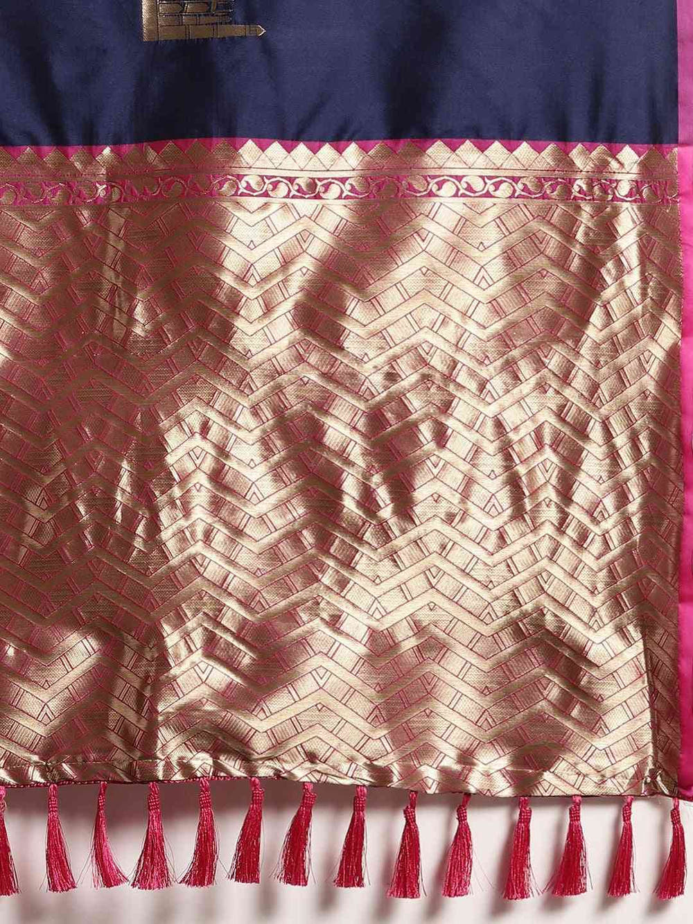 Trendy Dark Blue Colour  Silk Blend Woven Design Banarasi Saree