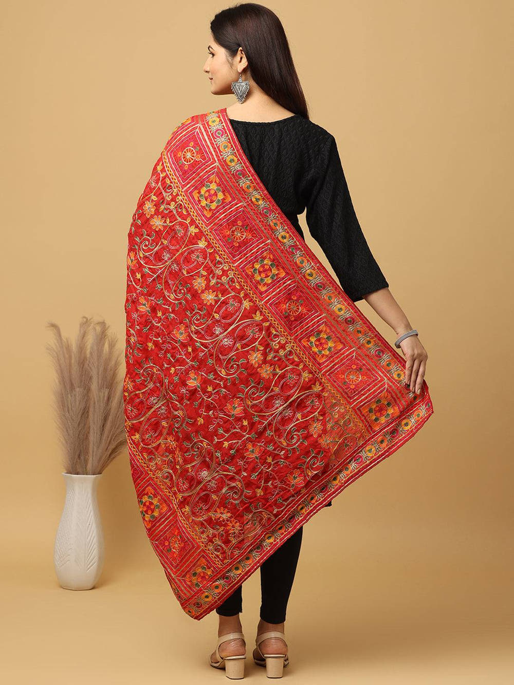 Red Multicolour Floral Jaal Pashmina Dupatta