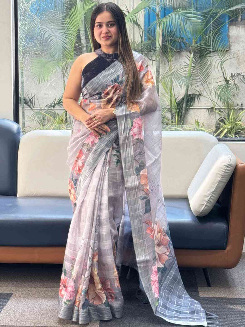 Grey Colour Traditional Self Zari Chex Weaving Floral Print Saree