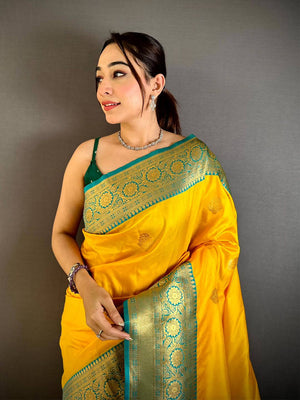 Gadwal Border Soft Silk Beauty Saree