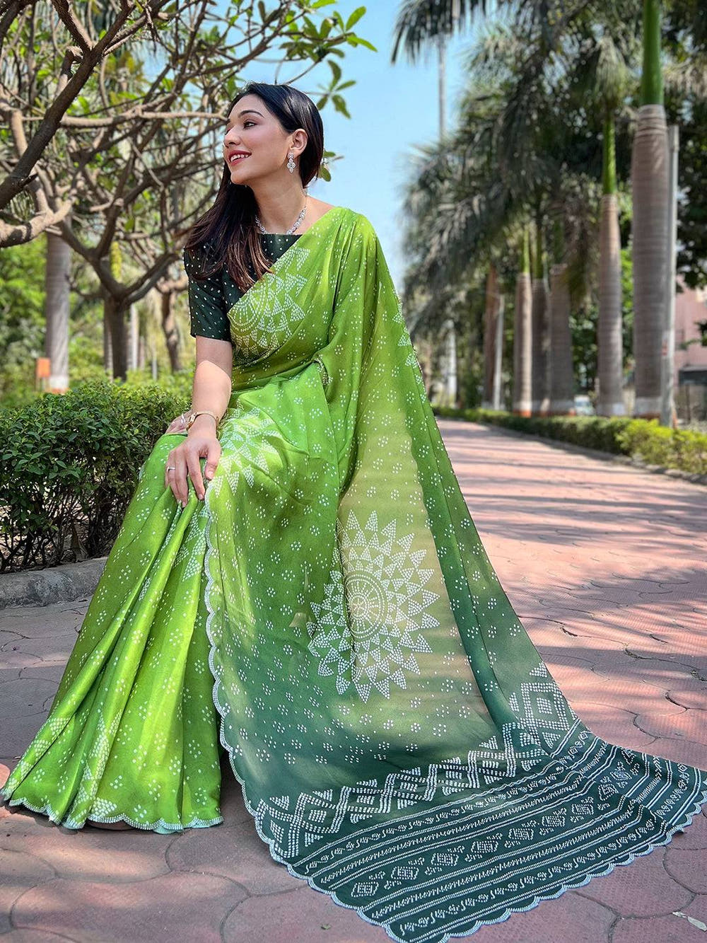 Green Ombre Bandhej Georgette Silk Saree