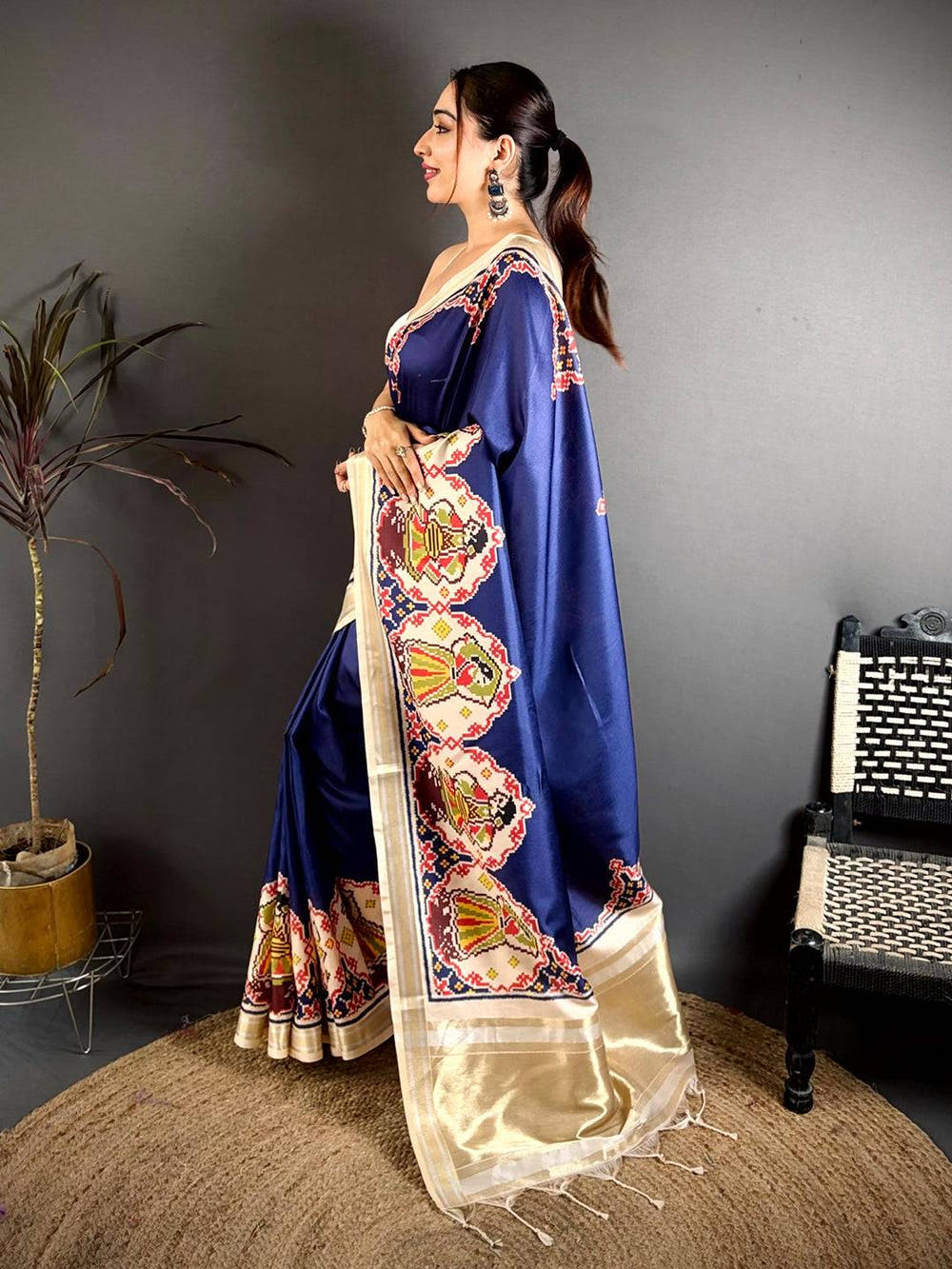 Royal Blue Patola Border Kanchi Saree