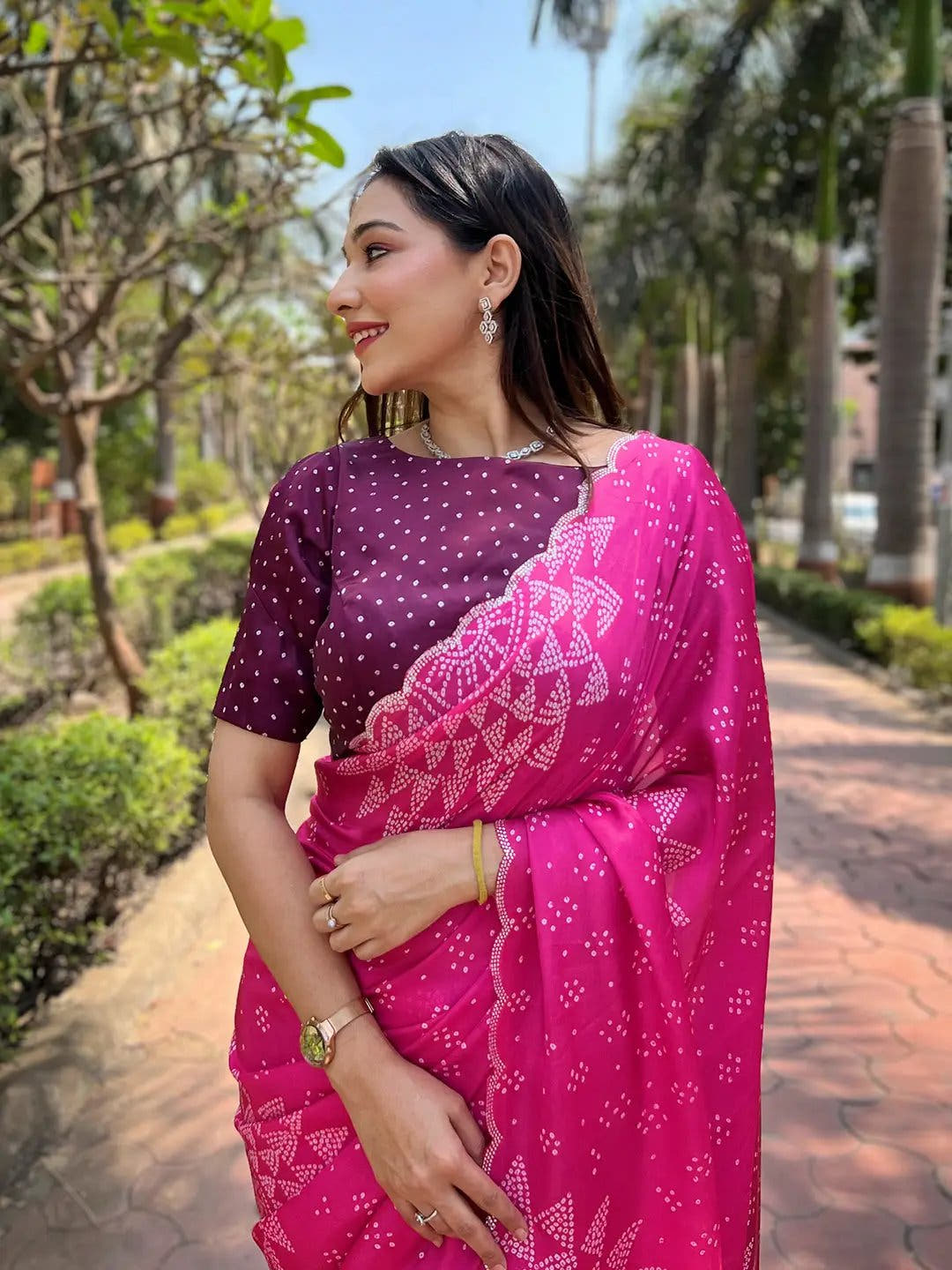 Rani Ombre Bandhej Georgette Silk Saree