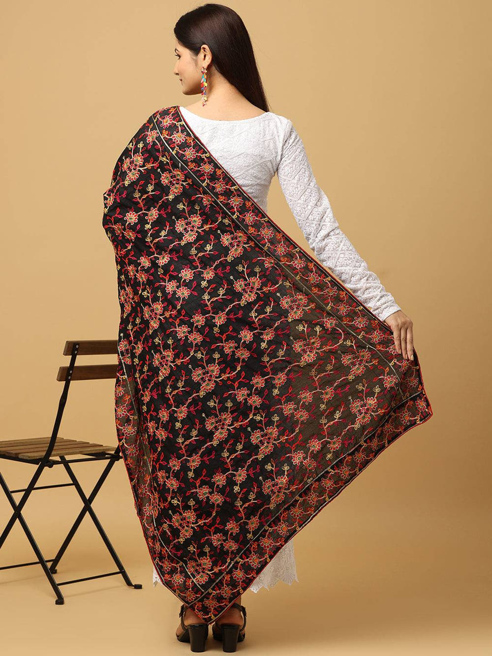 Black Multicolour Floral Jaal Pashmina Dupatta