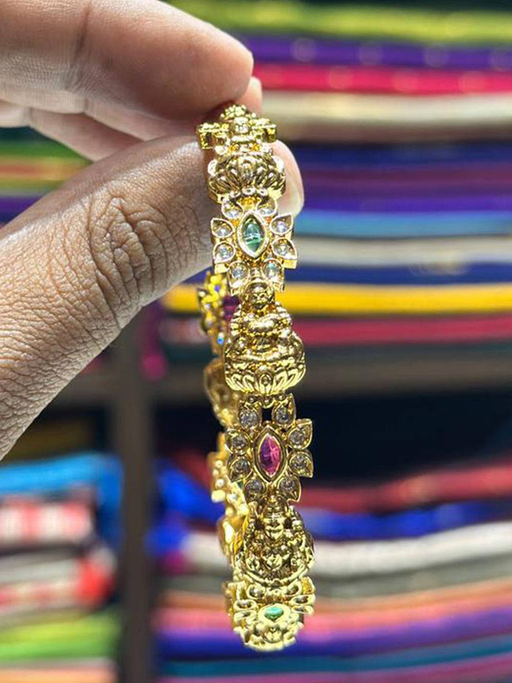 Antique  Gold  Heritage  Bangle
