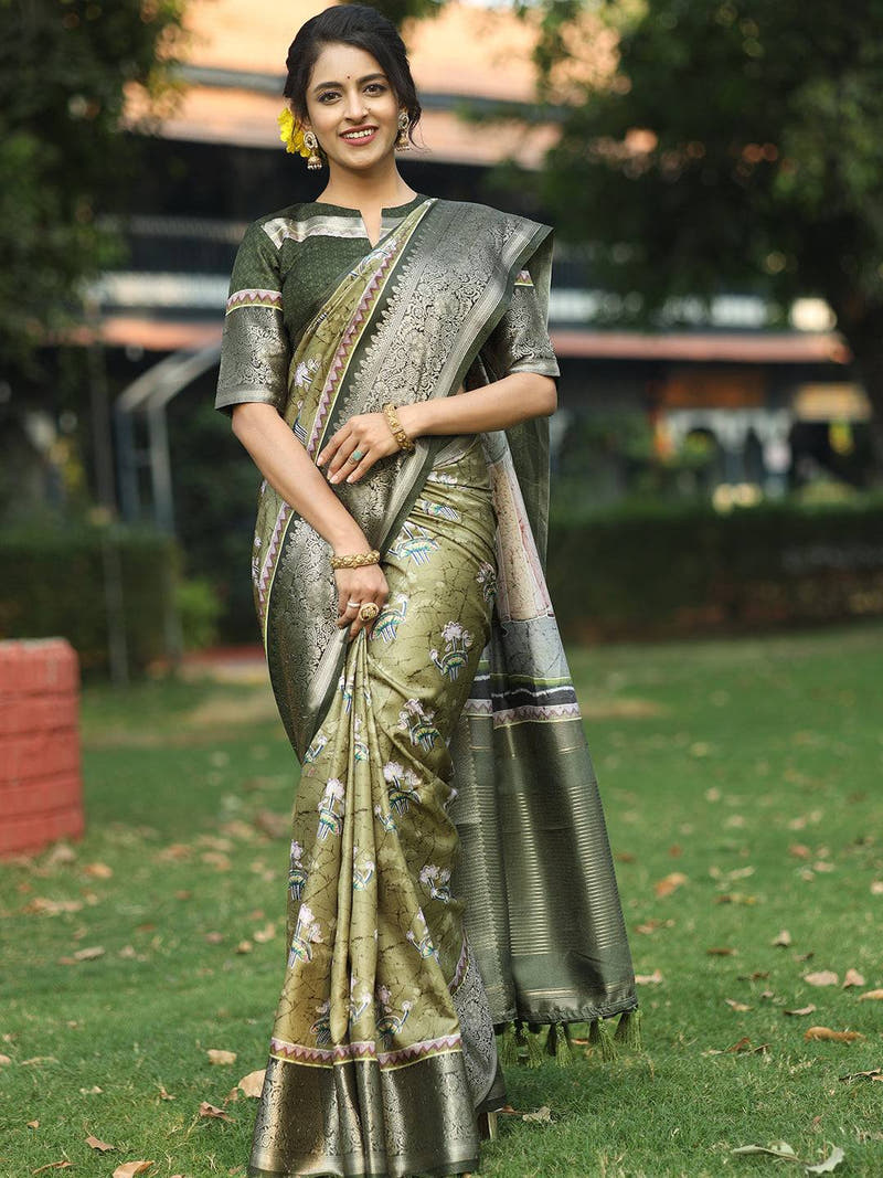 Green Colour Batik Pen kalamkari Saree With Zari Weaving Pallu - Luxe