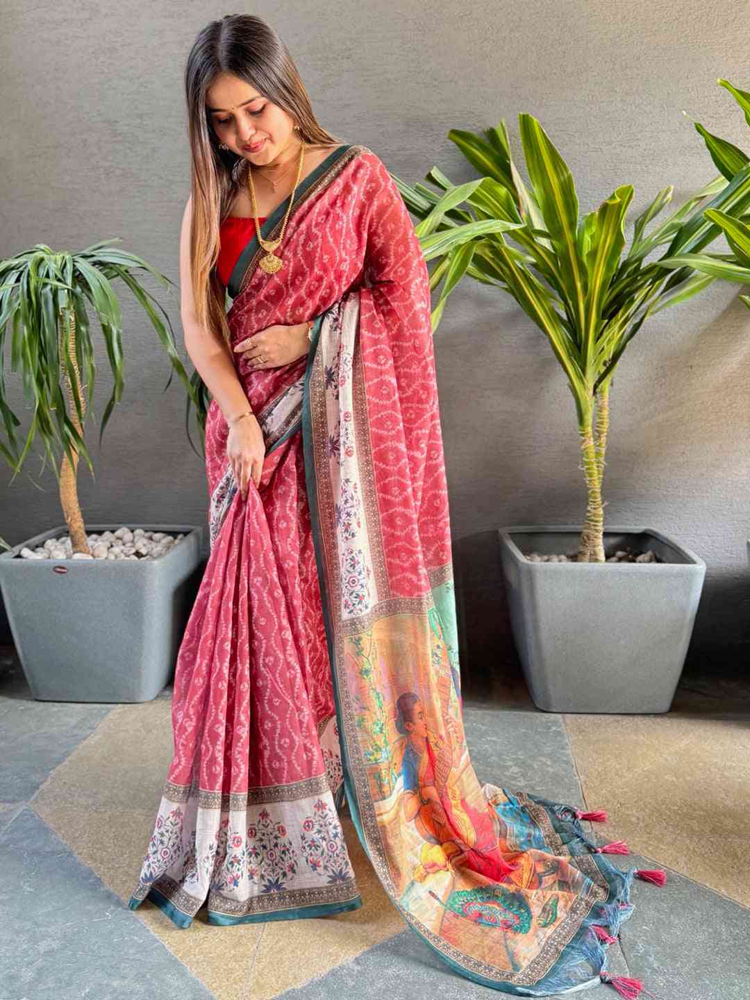Gajari Colour Ikkat Print Saree With kalamkari Block Print Design