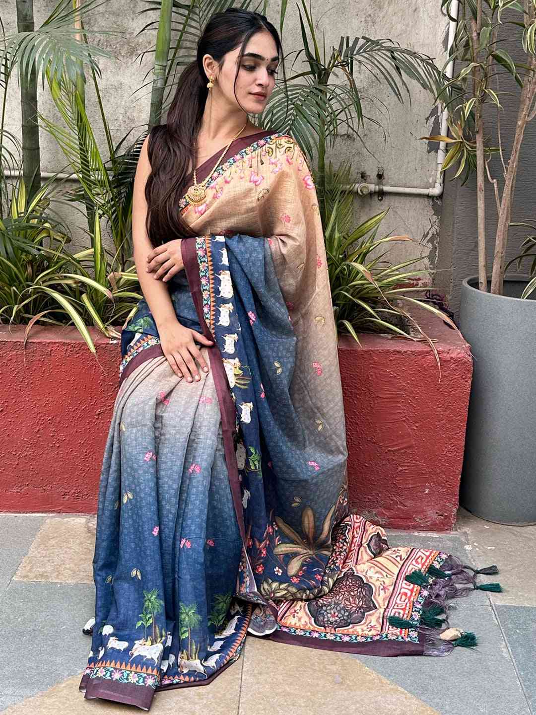 Soft Linen Ombre Pichwai Printed Blue Colour Saree
