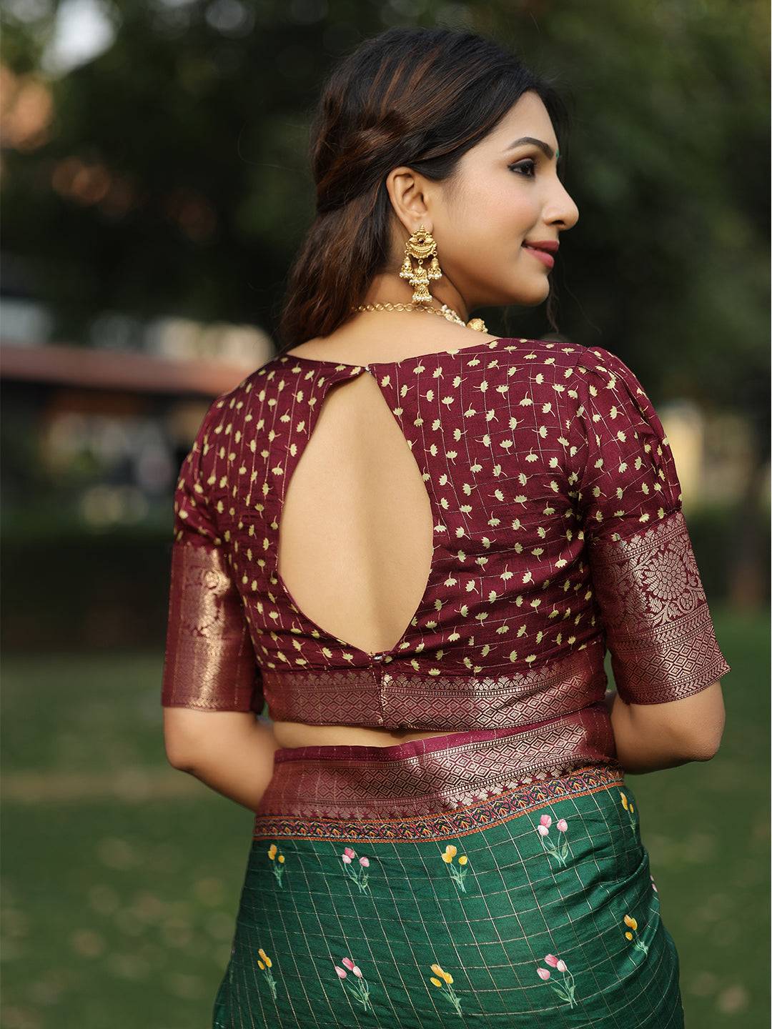 Bottle Green Colour Pure Viscose Dola Silk Saree With Mughal Motifs - Luxe