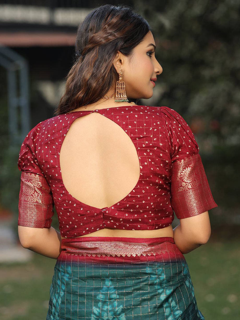 Teal Colour Pure Viscose Dola Silk Saree With Mughal Motifs - Luxe