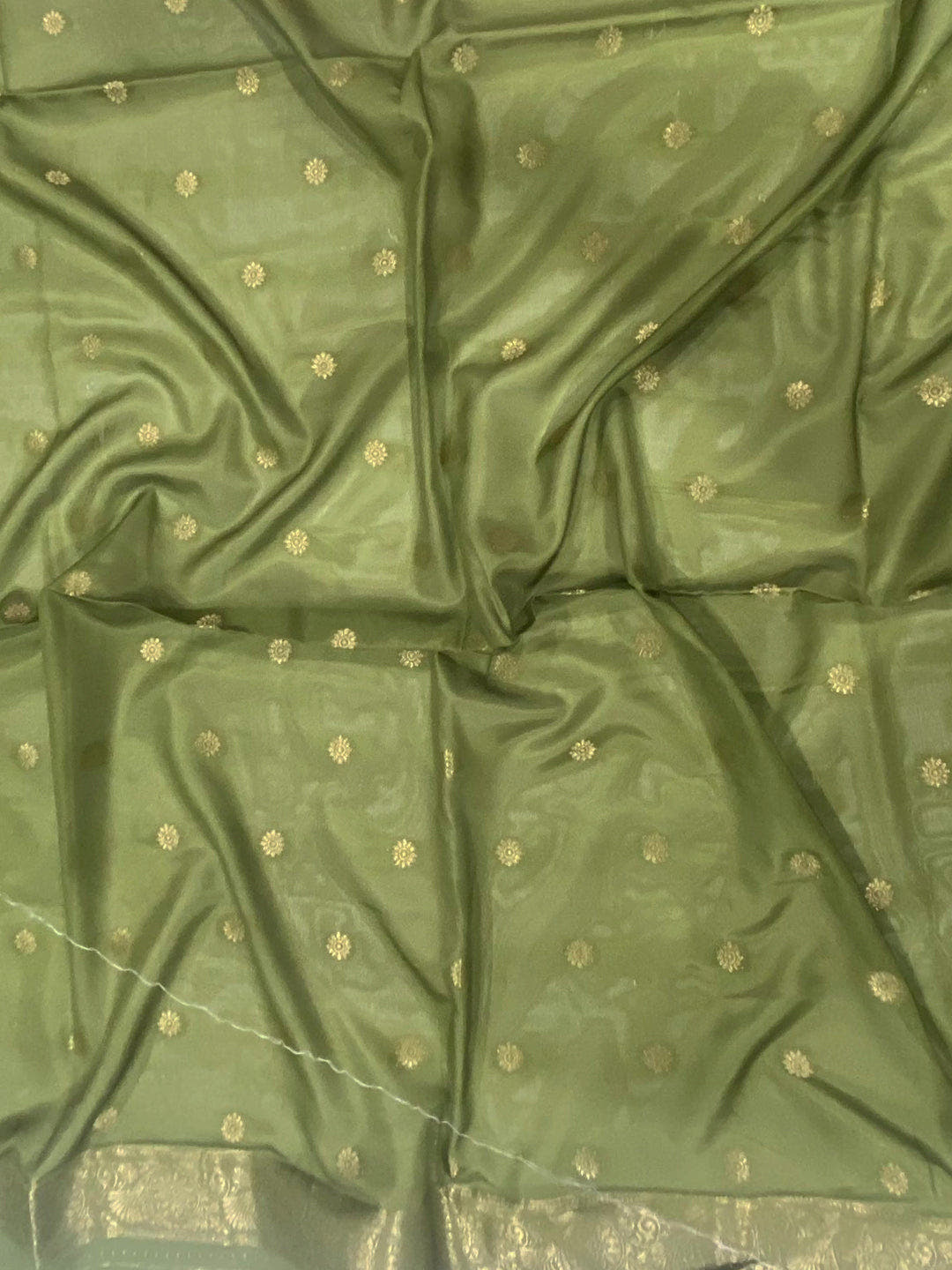 Pista Soft Crep Silk Ombre Print Saree