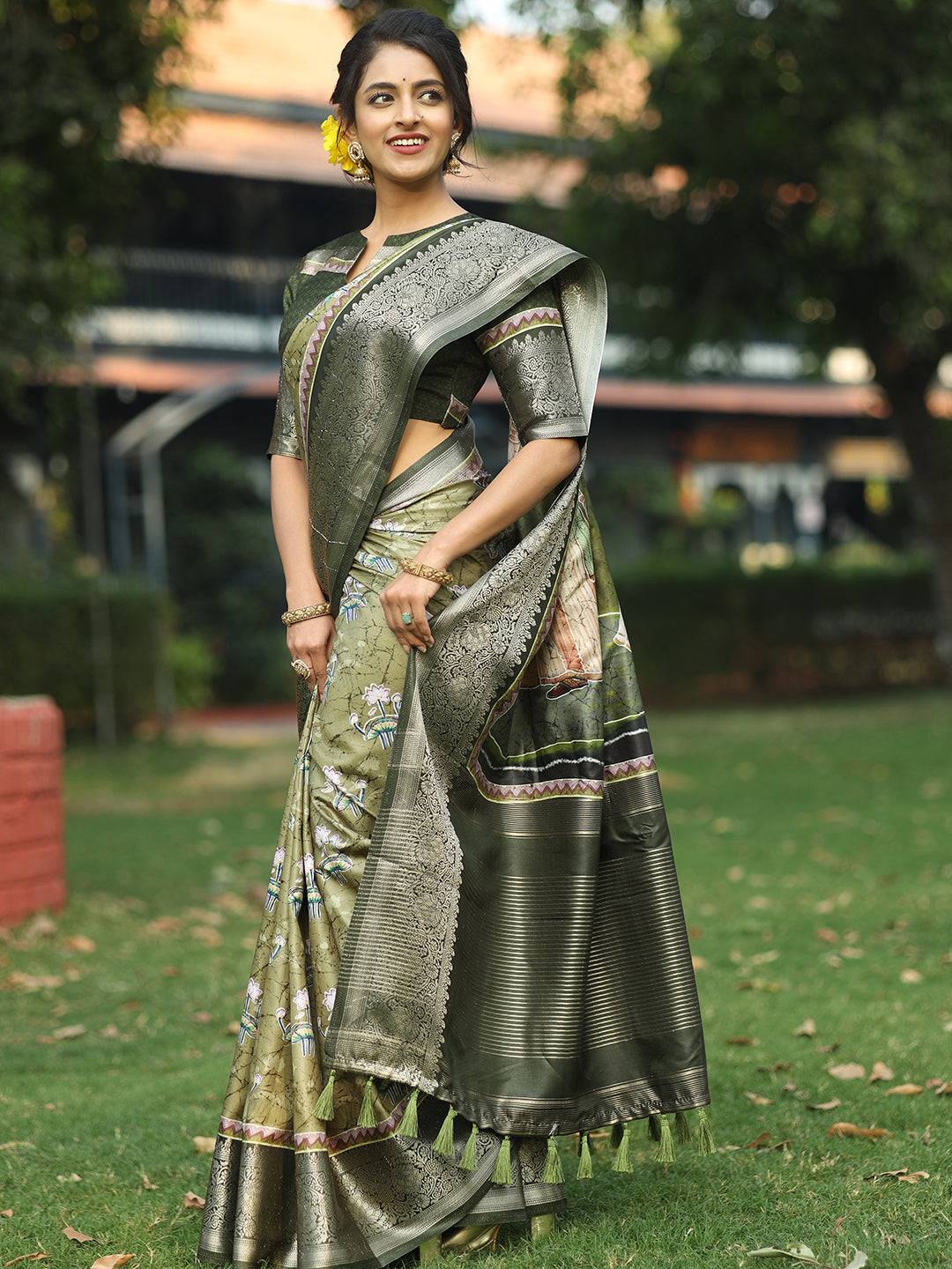Green Colour Batik Pen kalamkari Saree With Zari Weaving Pallu - Luxe