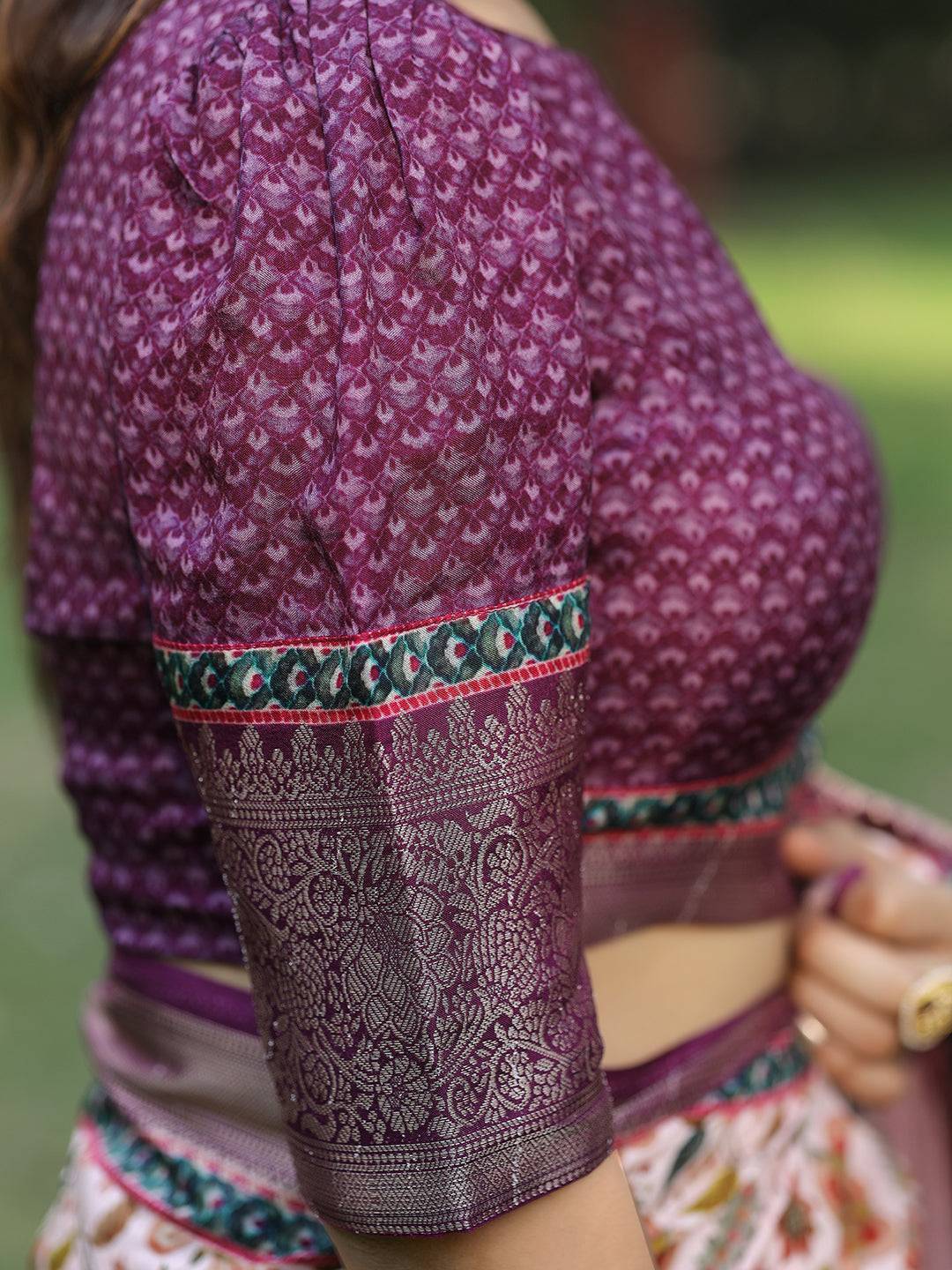 Pink Colour Phulkari Design Zari Weaving Pallu Saree - Luxe
