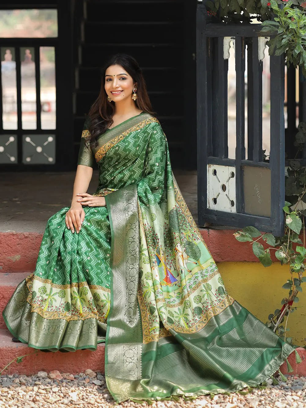 Green Colour Pure Viscose Dola Silk Saree with Pichwai Kalamkari Print - Luxe