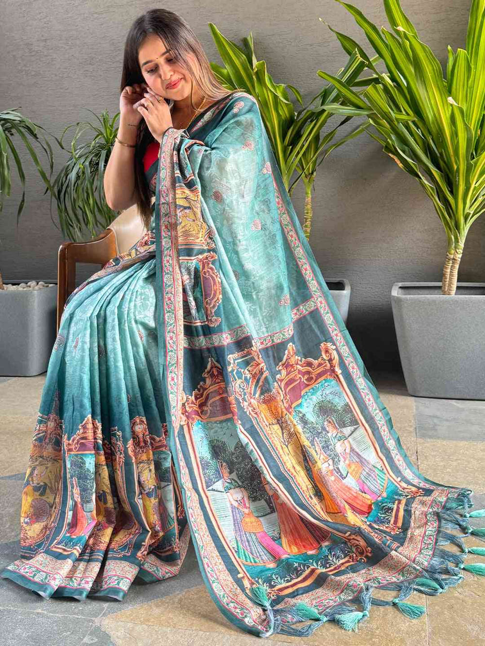 Turquoise colour Linen Saree With Digital Print And Majestic Border