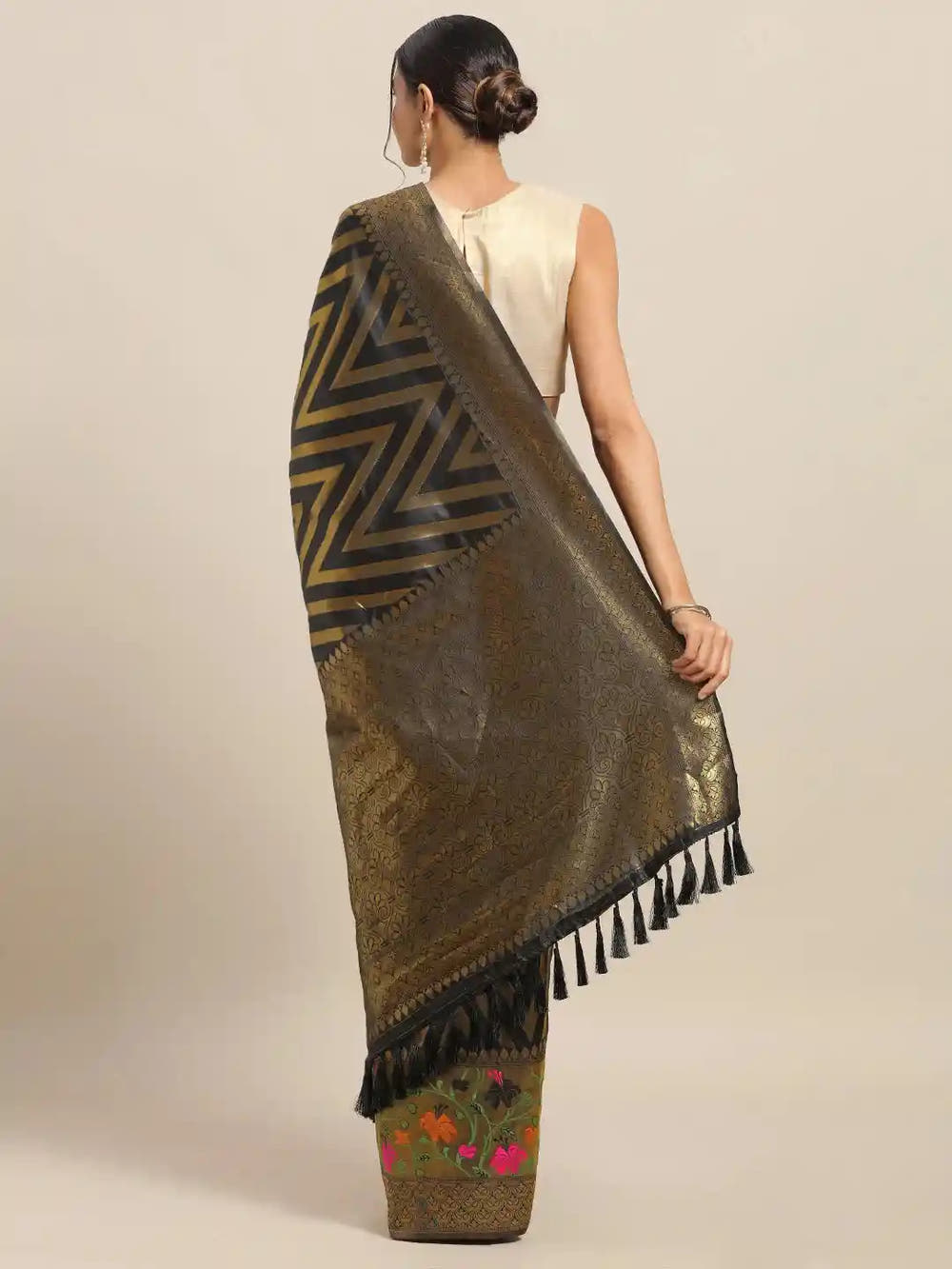Banarasi Black Colour Geometric Design Silk Cotton Saree