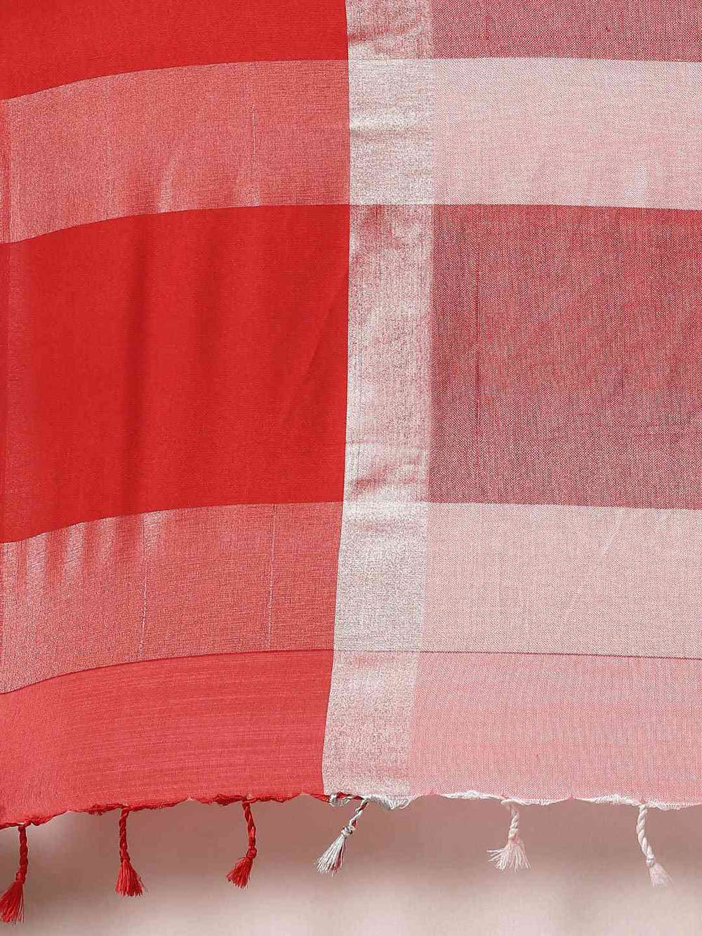 Elegant Red Colour Solid Linen Blend Saree