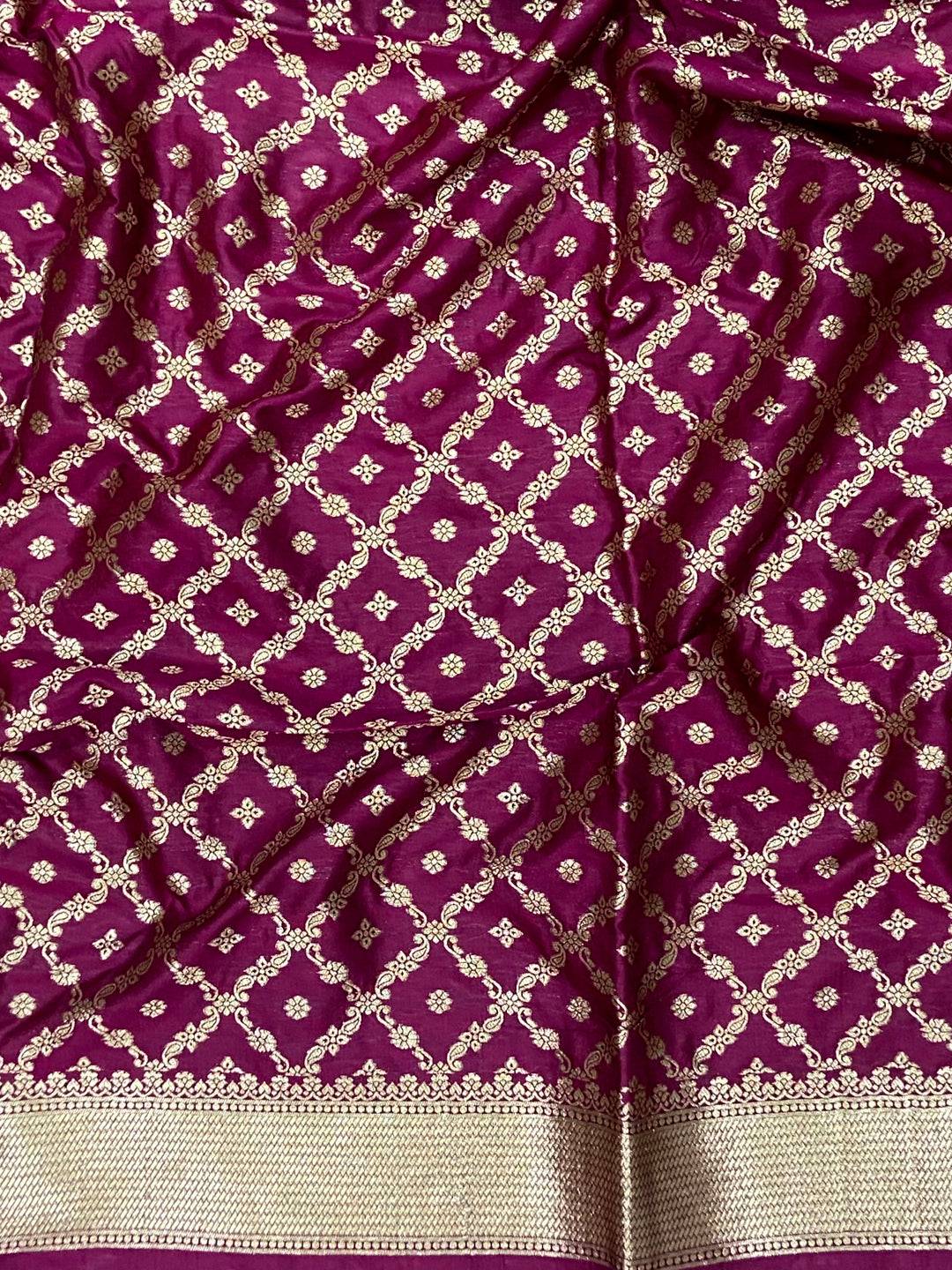 Green Soft Silk Ikkat Zari Weaving Saree
