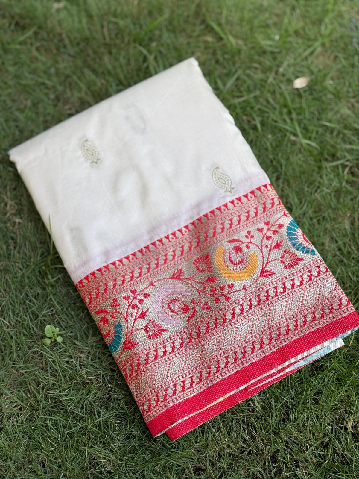 Cream Soft Silk Kanjivaram Saree