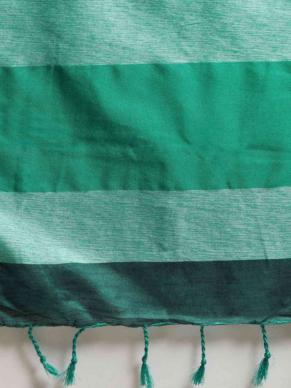 Stylish Green  Linen Blend Woven Design And Zari Saree