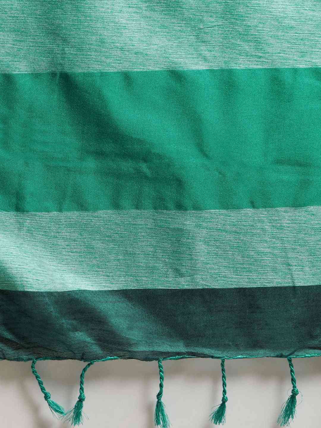Stylish Green  Linen Blend Woven Design And Zari Saree