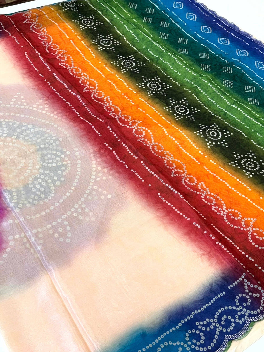 Stylish Chiffon Bandhej Print Saree