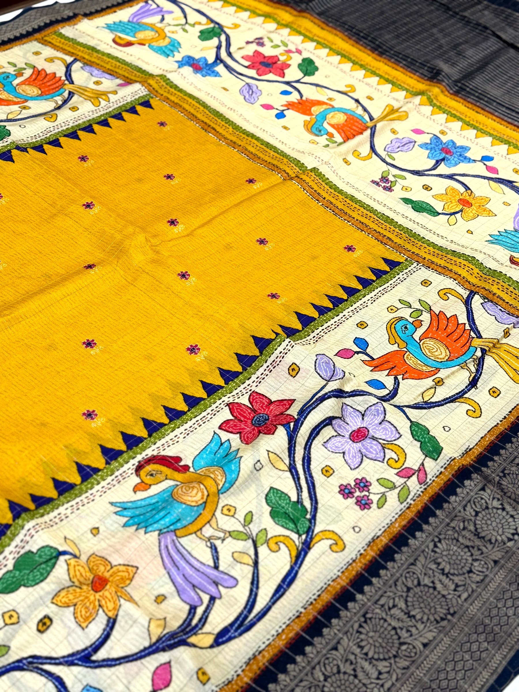 Graceful Pure Viscose Dola Check Saree