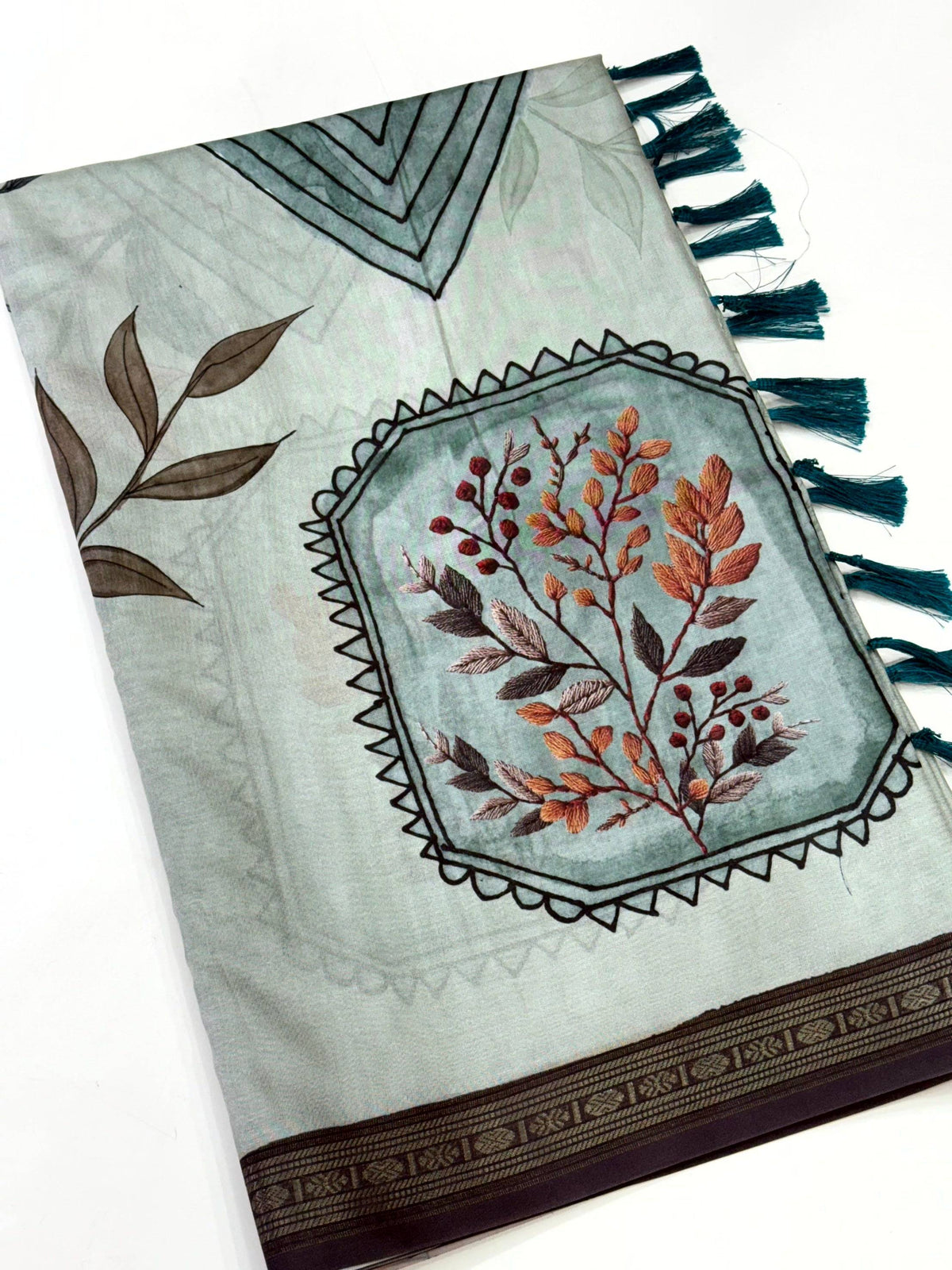Elegant Rudraksh Border Floral Saree