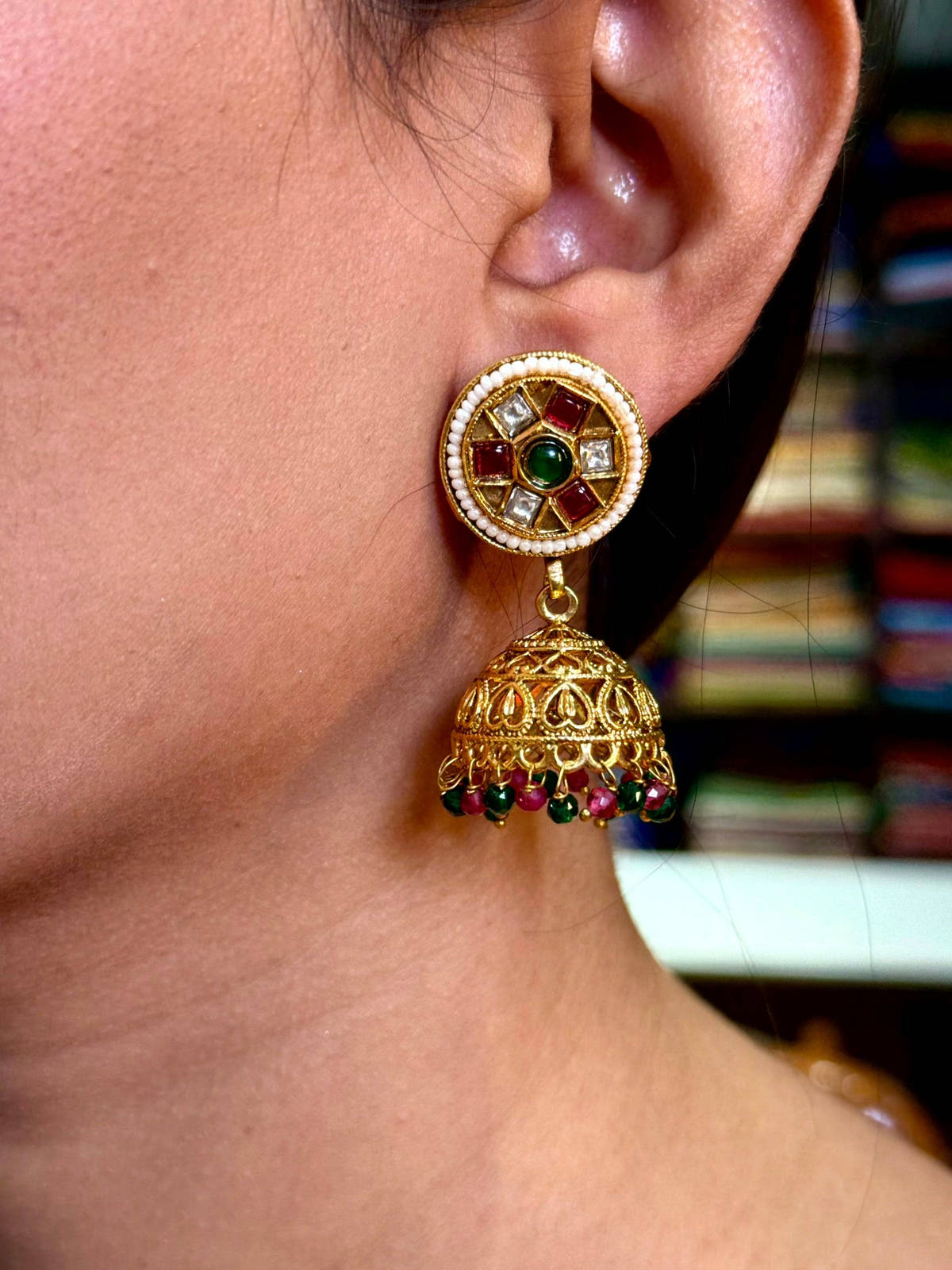 Splendid  Gold  Jhumka  Earrings