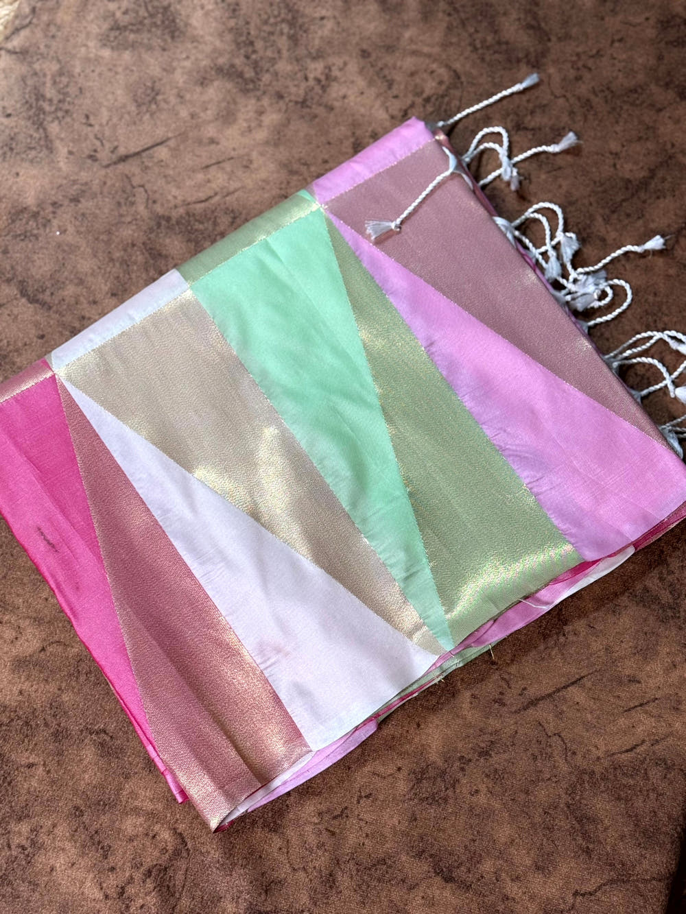 Multicolor Geometric Kanjivaram Silk Saree