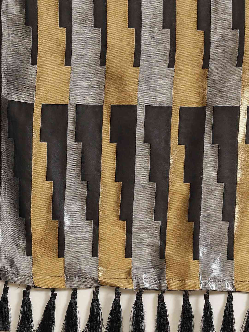 Stylish Black Colour Ethnic Motifs And Zari Silk Banarasi Saree
