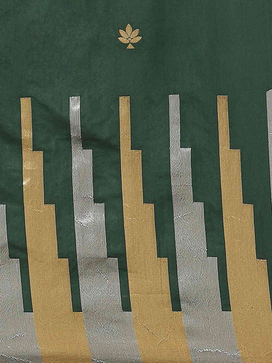 Stylish Dark Green Colour Ethnic Motifs And Zari Silk Banarasi Saree