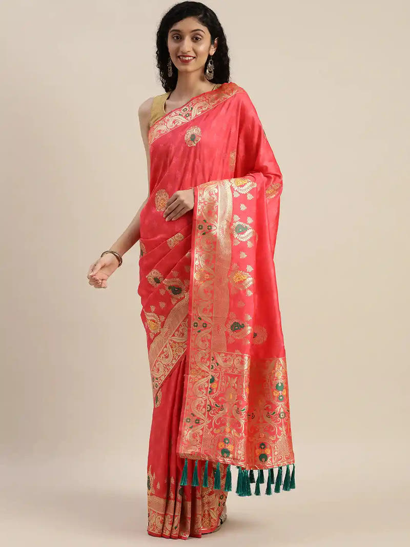 Kanjivaram Gajari Colour Ethnic Motifs Silk Saree