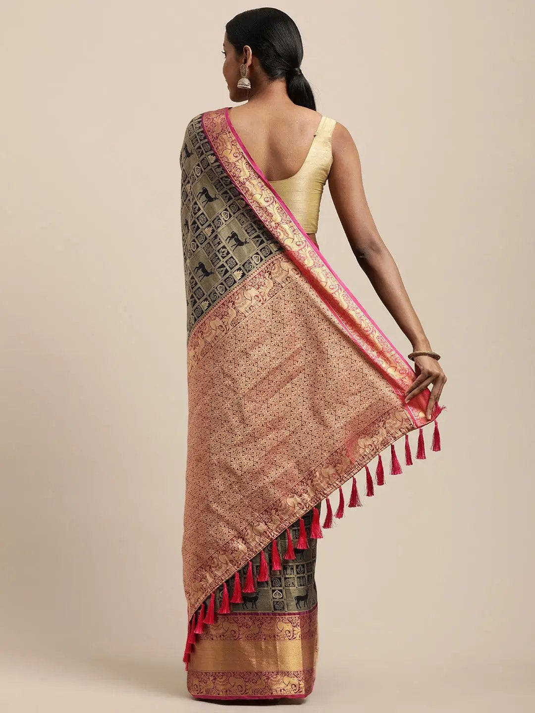 Banarasi Kanchi Ethnic Zari Motif Navy Blue Colour Festive Wear Saree