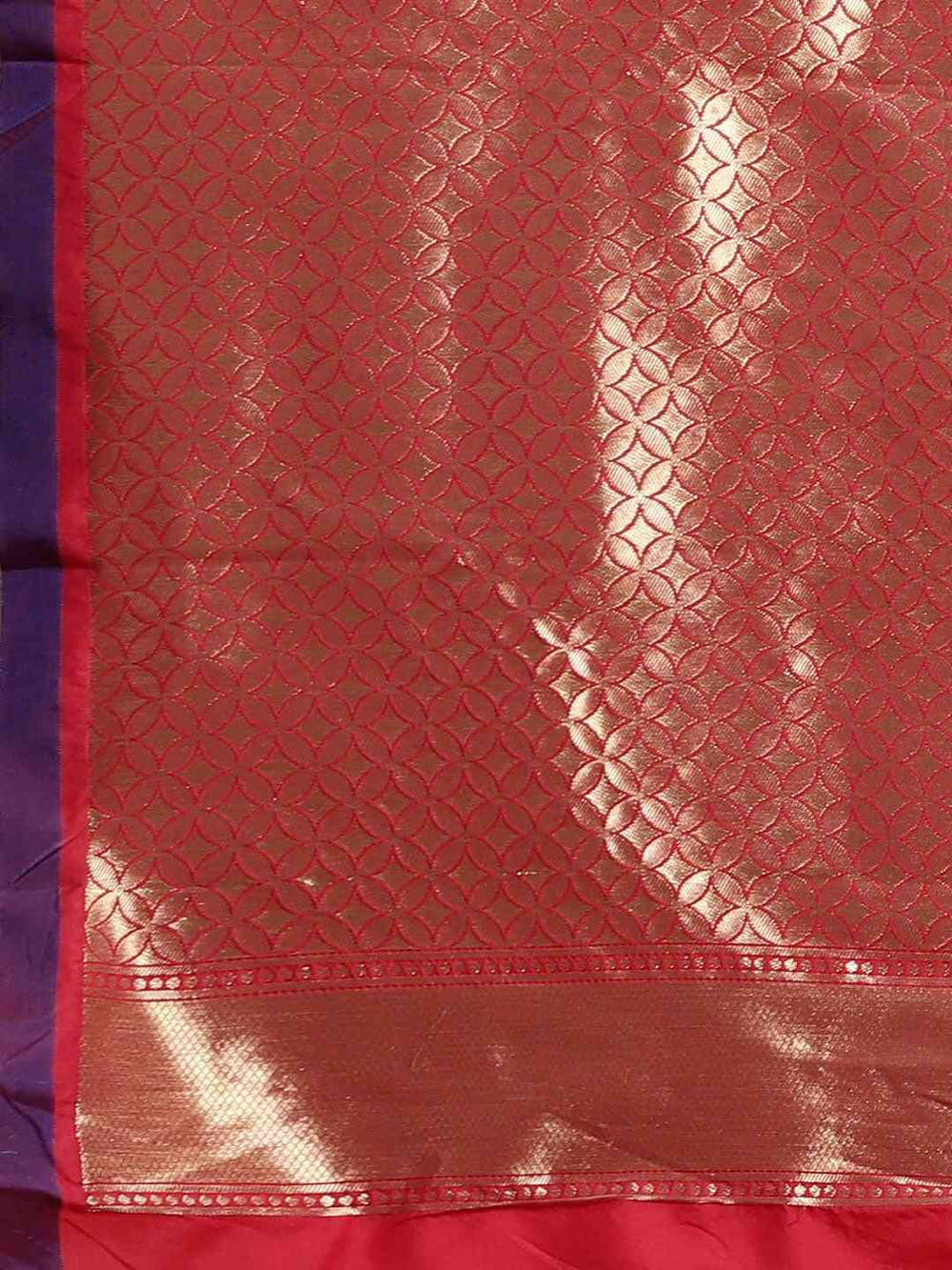 Beatiful Red Silk Woven Design Banarasi Saree