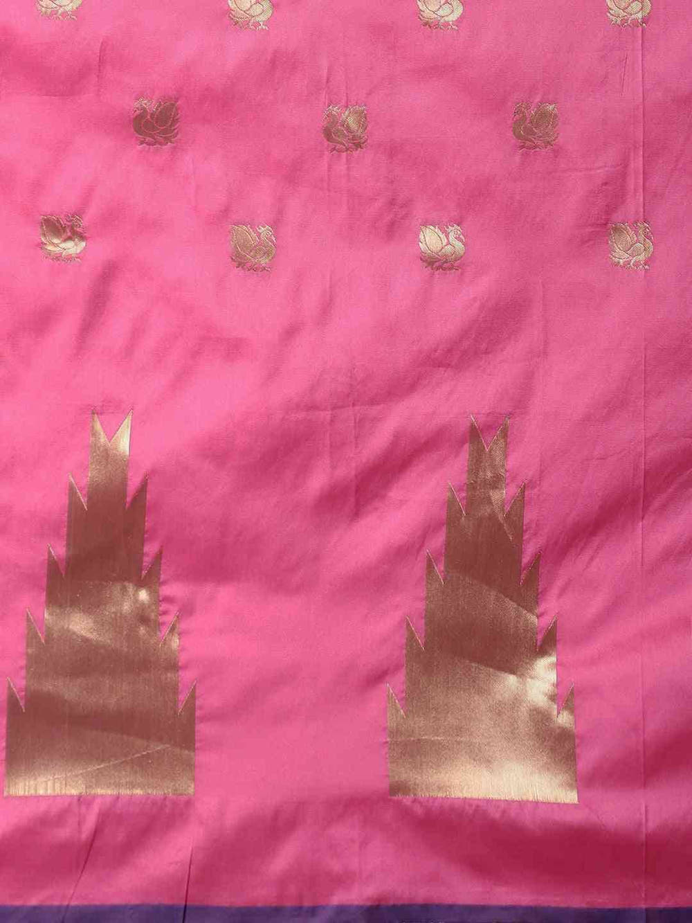 Beatiful Light Pink Silk Woven Design Banarasi Saree